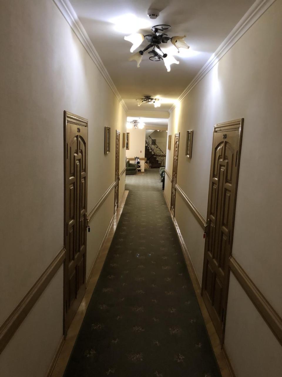 Europe Hotel Brody Buitenkant foto